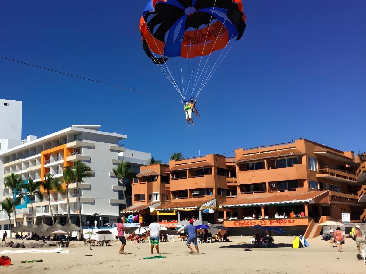 Playa Suites Mazatlán Exterior foto