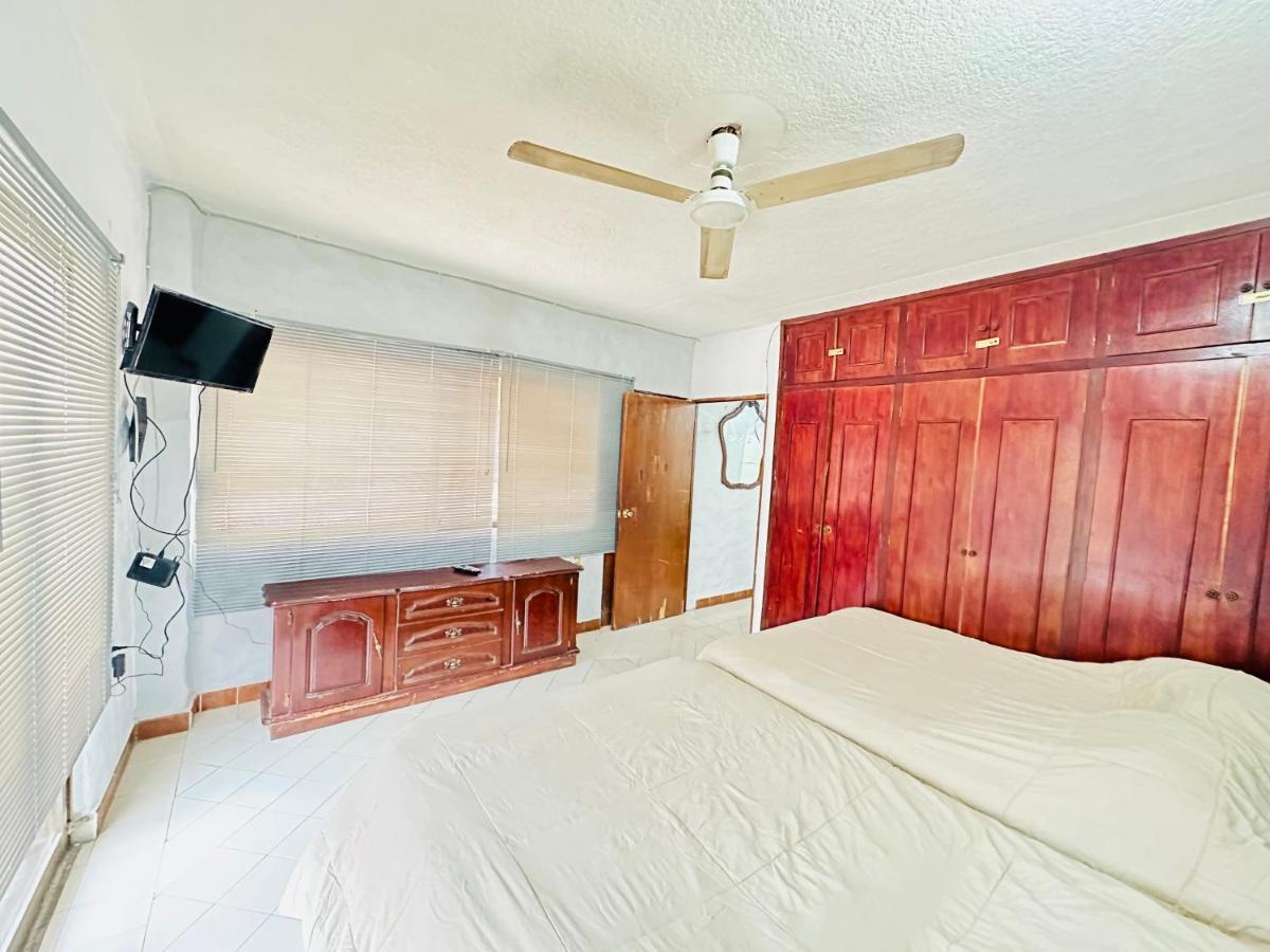Playa Suites Mazatlán Quarto foto
